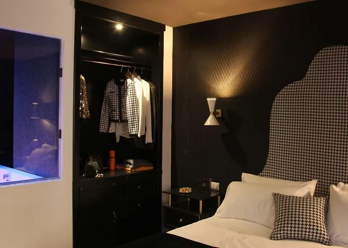 Ht6 Hotel
